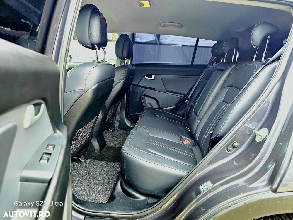 Kia Sportage 1.7 DSL MT 4x2 PREMIUM - 8