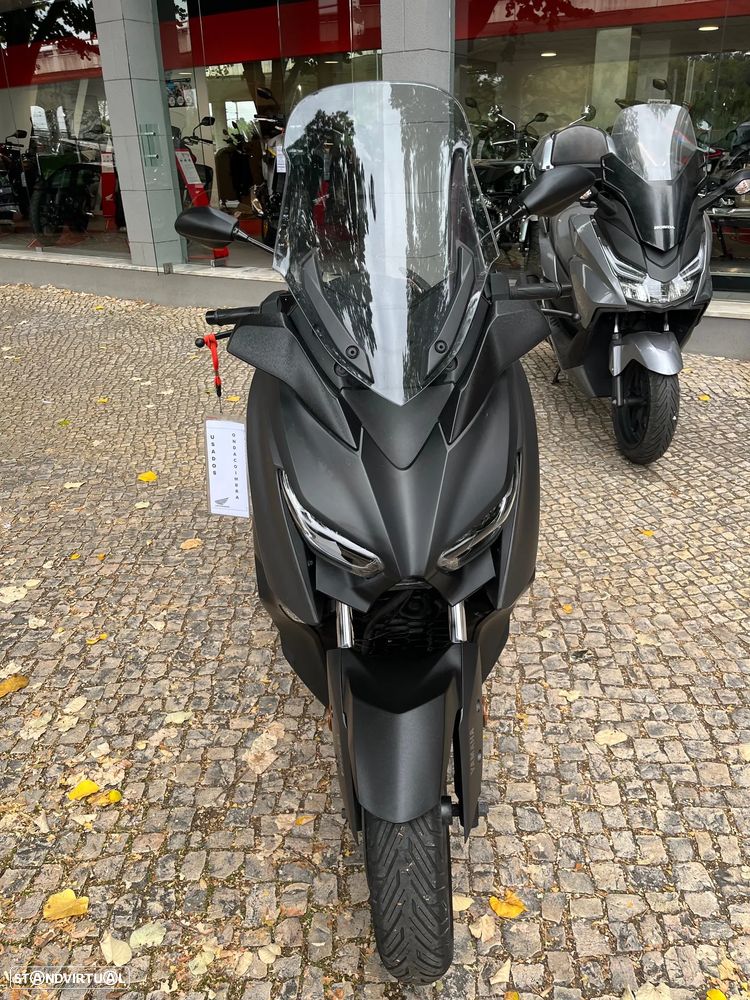 Yamaha X-Max - 4