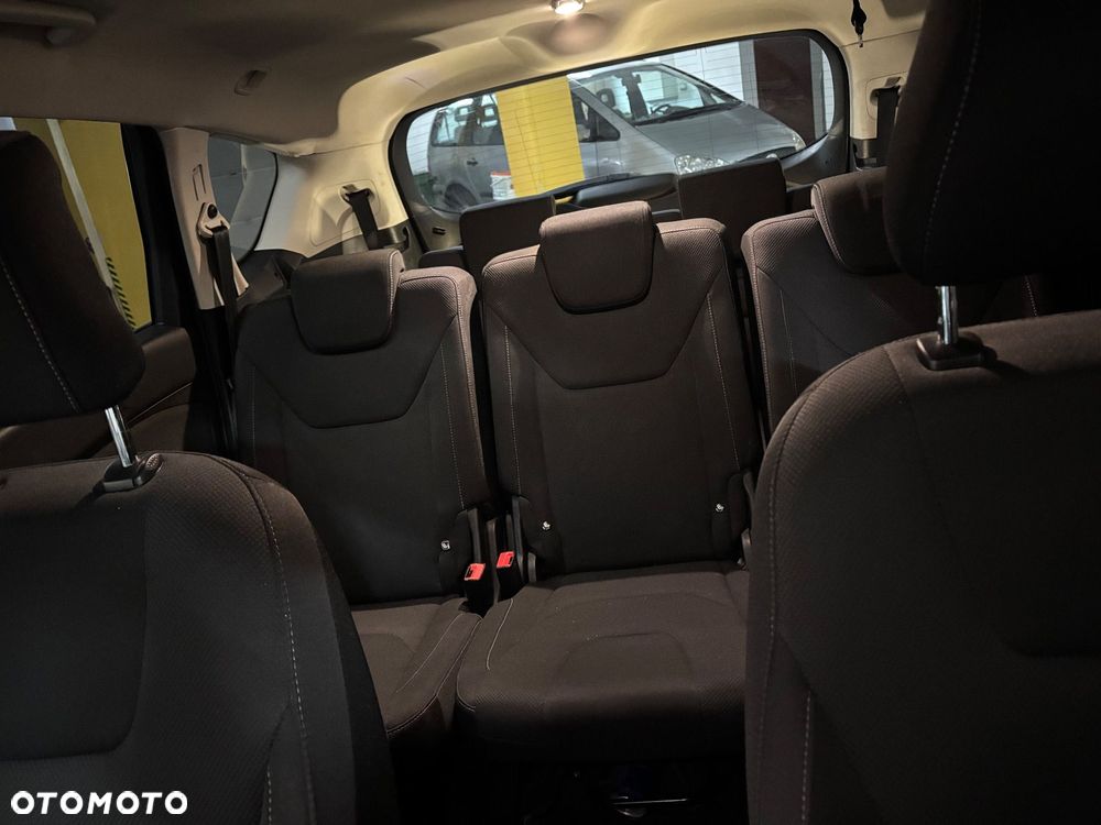 Ford S-Max 2.0 TDCi 4WD Titanium PowerShift - 16