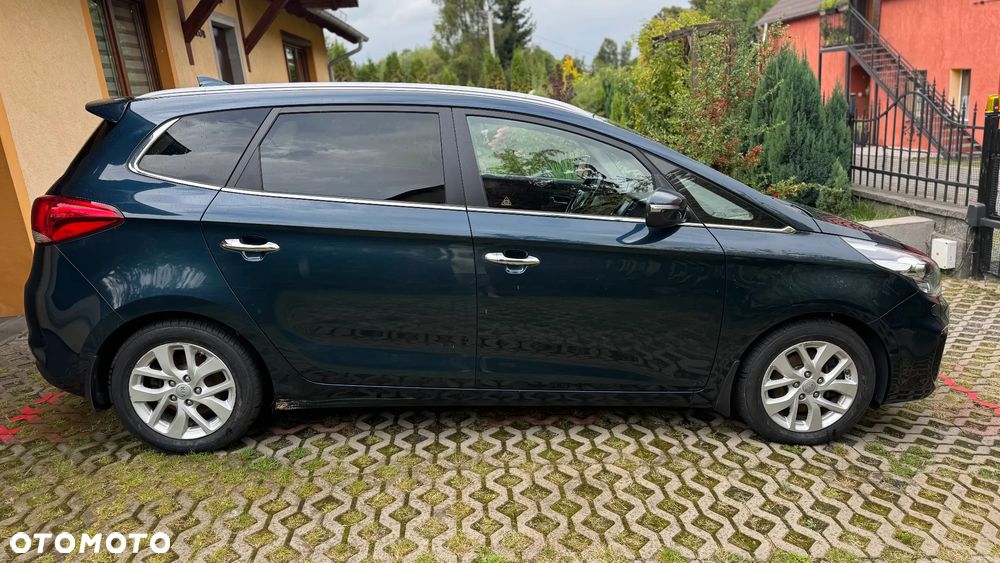 Kia Carens 1.7 CRDi Business Line 7DCT - 4