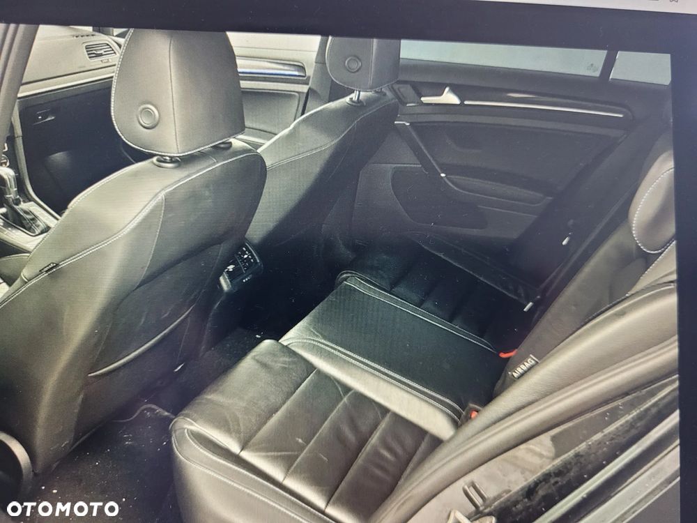 Volkswagen Golf 1.4 GTE Plug-In-Hybrid DSG - 4