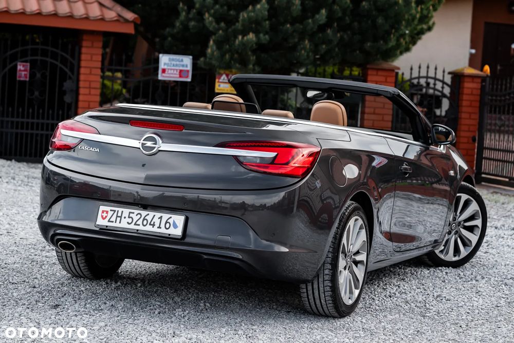 Opel Cascada 1.4 T Cosmo S&S - 9
