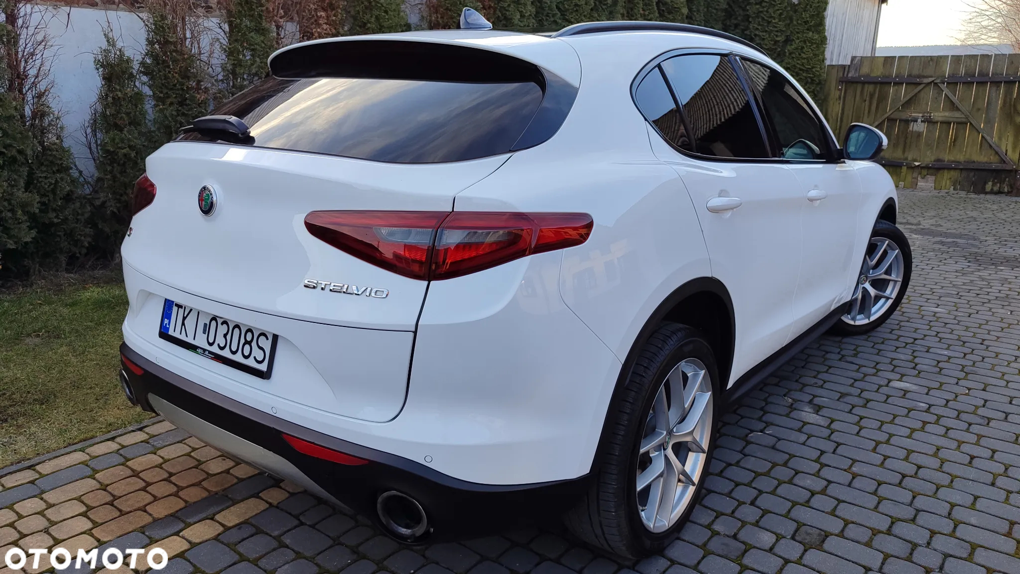 Alfa Romeo Stelvio 2.0 Turbo B-Tech Edition Q4 - 21