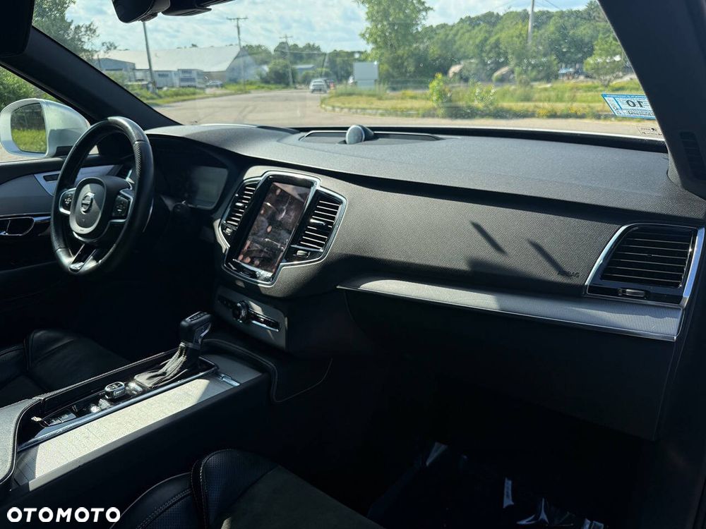 Volvo XC 90 - 5