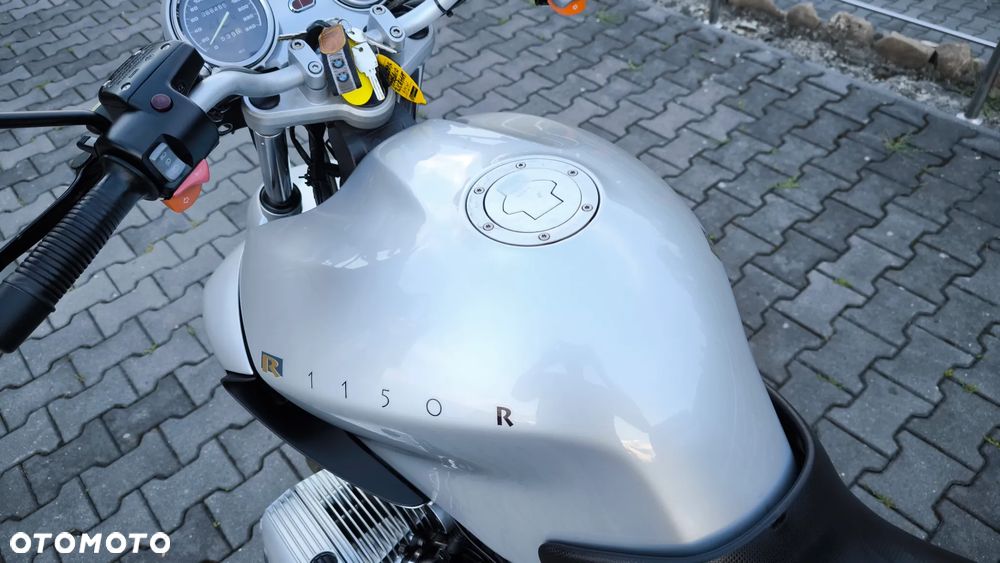 BMW R - 18