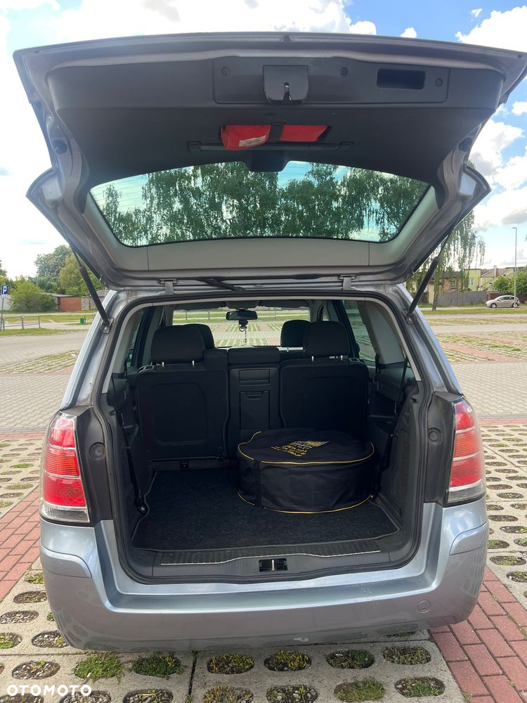Opel Zafira - 7