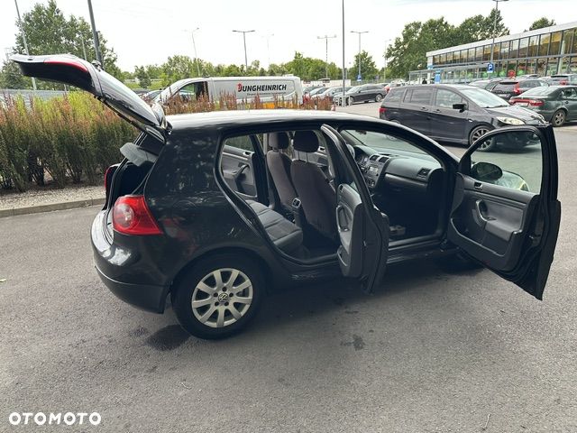 Volkswagen Golf - 15