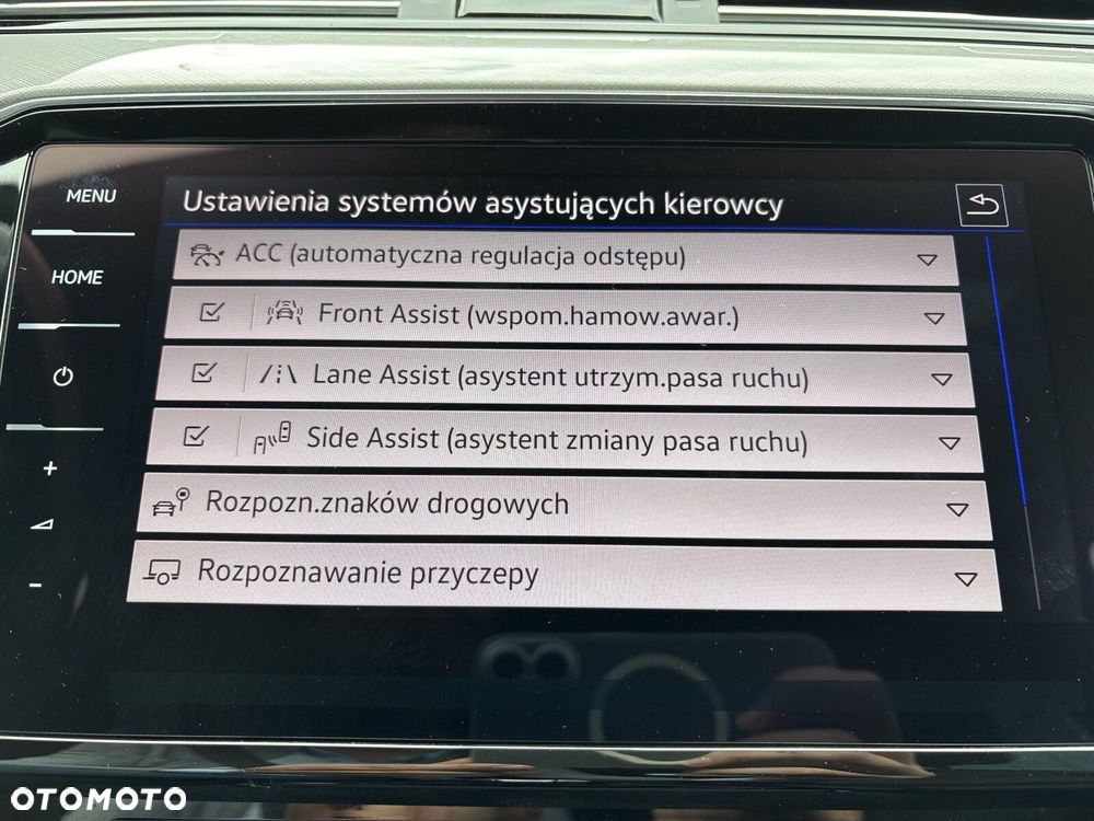 Volkswagen Passat - 24