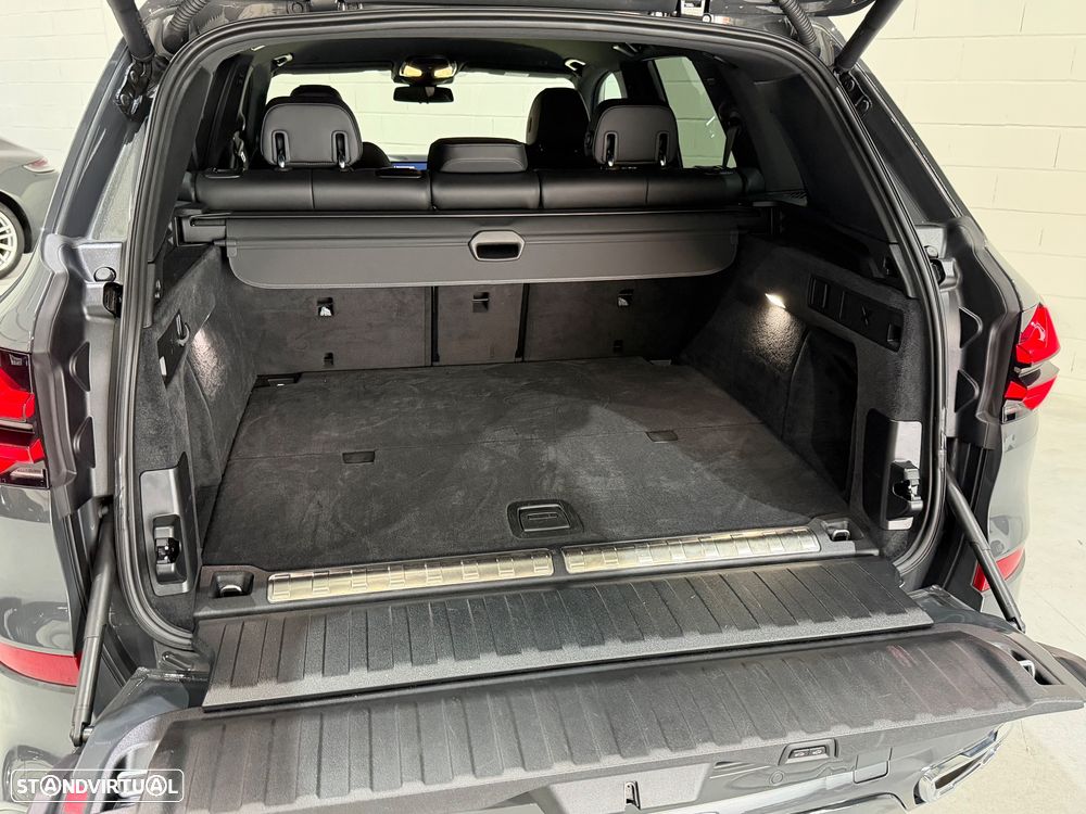BMW X5 50 e xDrive Edição Desportiva M - 39