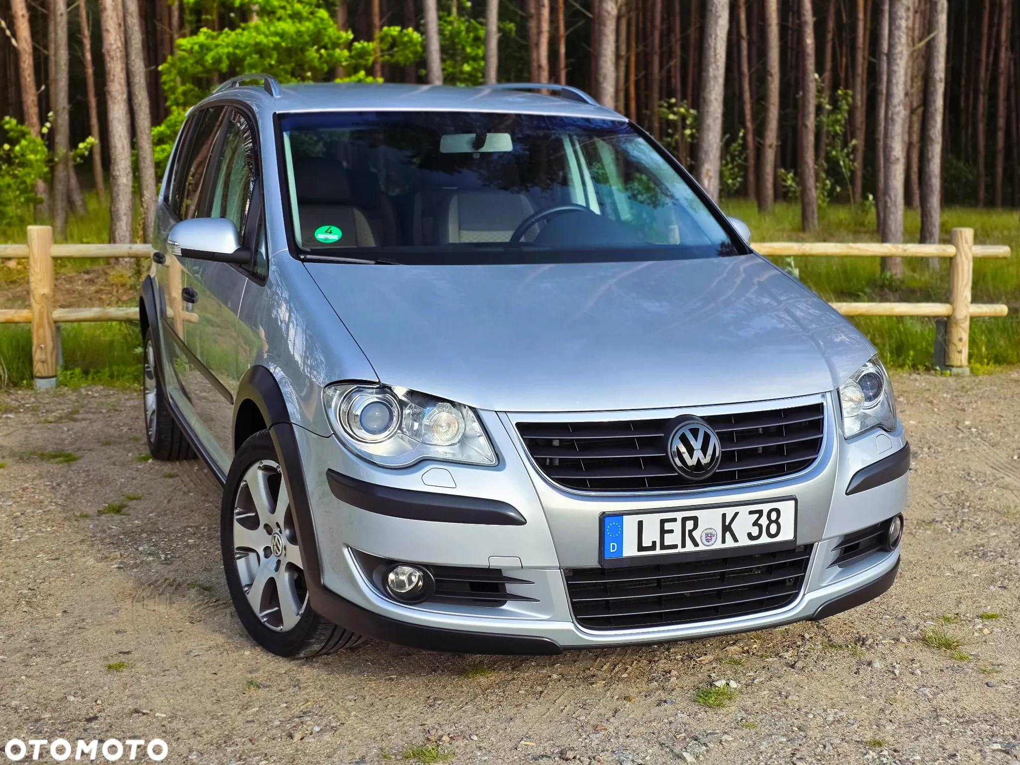 Volkswagen Touran 1.9 TDI DPF Cross - 2
