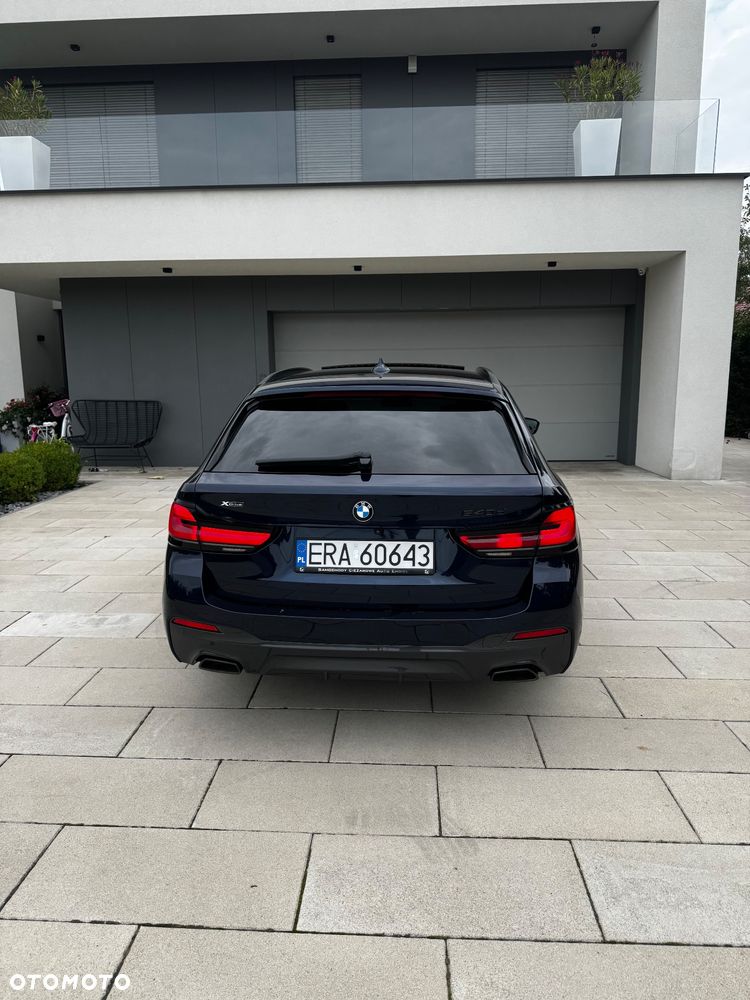 BMW Seria 5 540d xDrive mHEV M Sport sport - 7