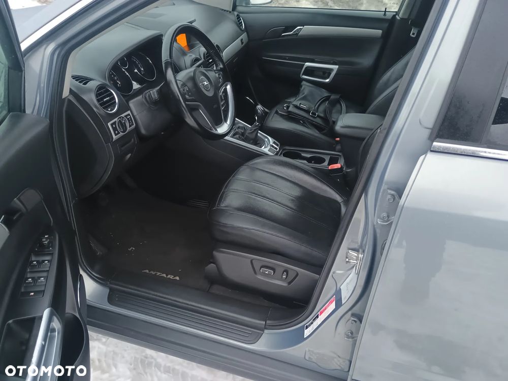 Opel Antara - 13