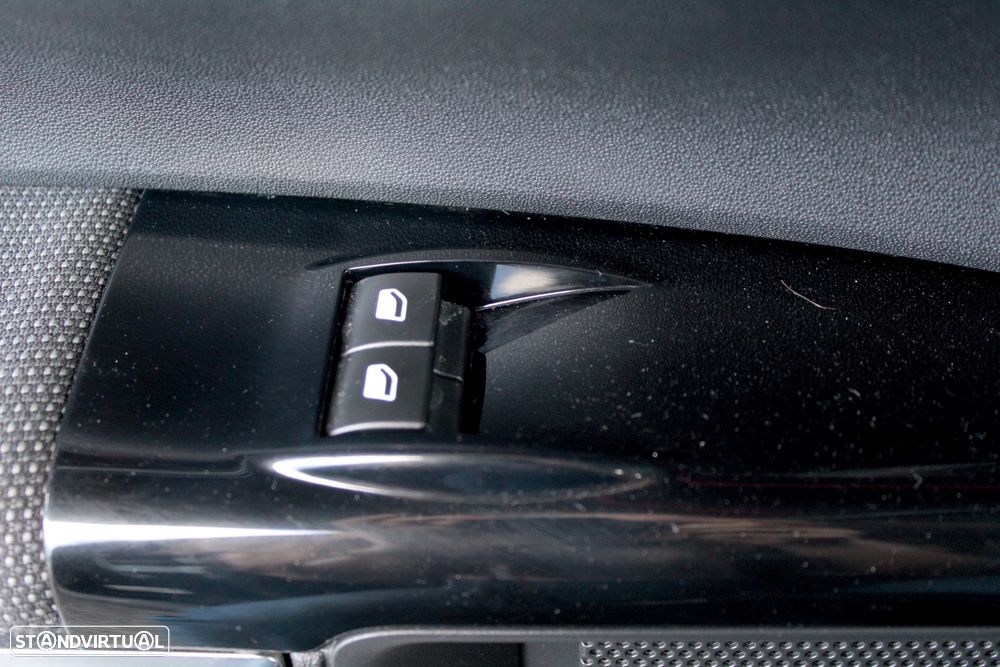 Citroën C4 Cactus 1.6 BlueHDi Feel - 16