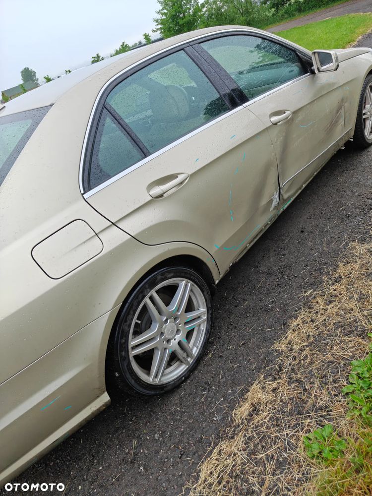 Mercedes-Benz Klasa E 350 Classic Sport Edition AMG - 7