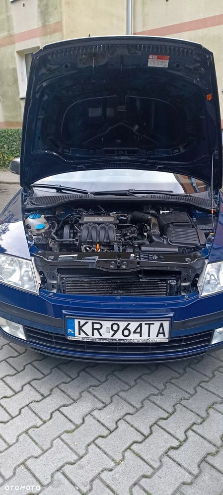 Skoda Octavia 1.6 Tour - 15