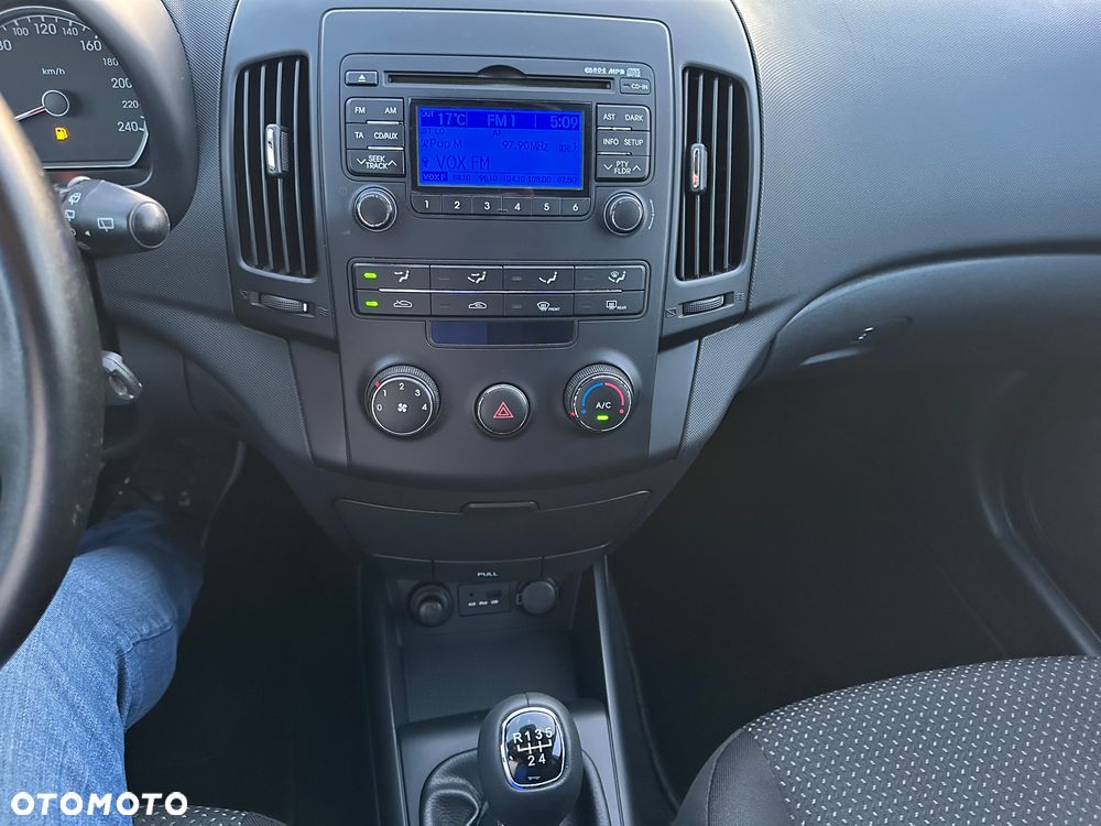 Hyundai i30 1.4 Blue Comfort - 21