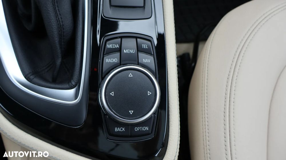 BMW Seria 2 218d Active Tourer Aut. Luxury Line - 23