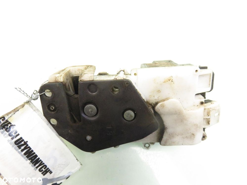 ZAMEK LEWY PRZEDNI ROVER 200 - 4