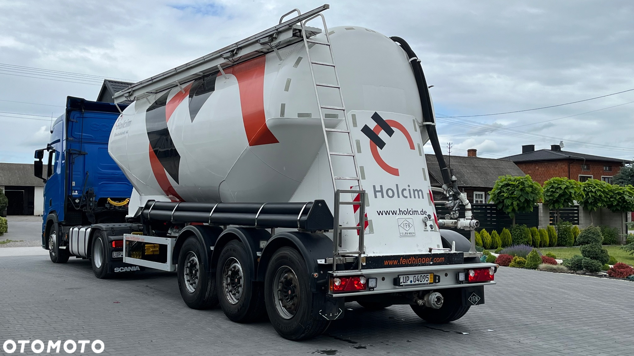 Feldbinder 35m3 - 2