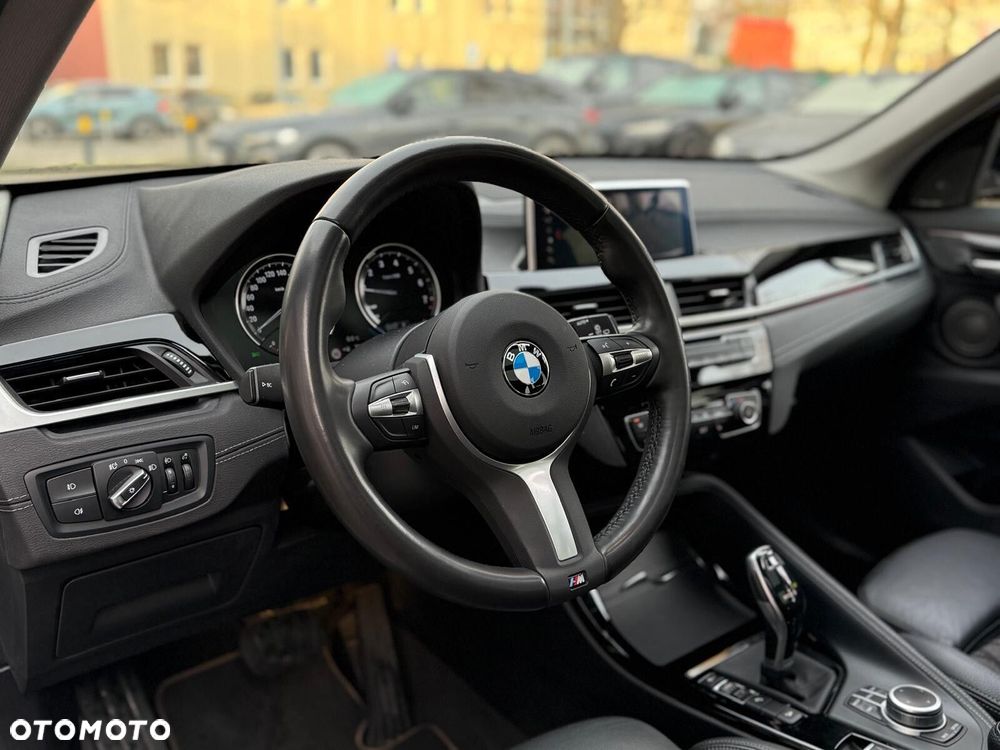 BMW X1 xDrive20i GPF xLine - 12