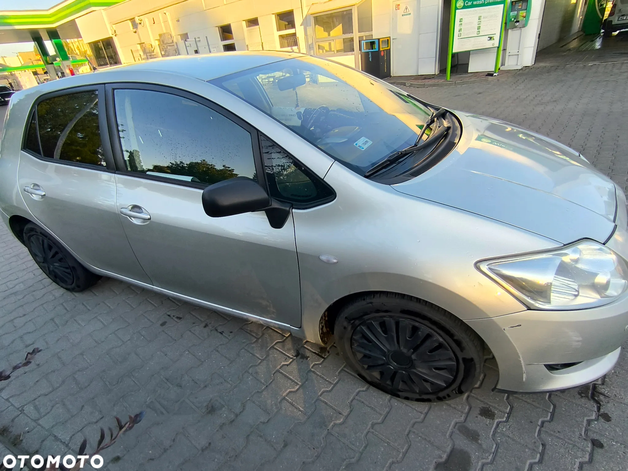 Toyota Auris 2.0 D-4D Luna - 3