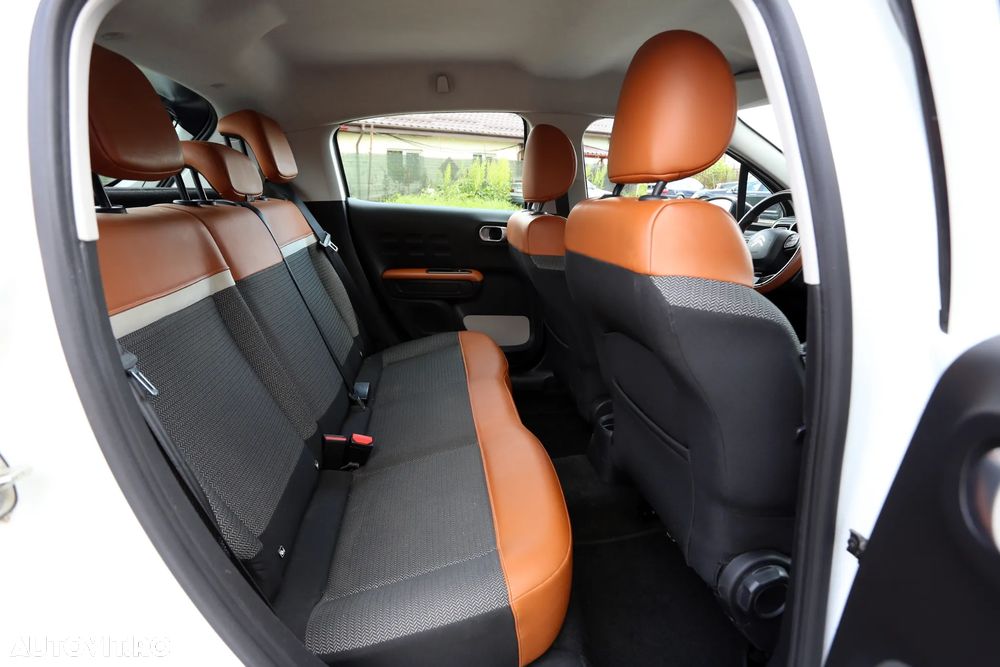 Citroën C3 Pure Tech 82 SHINE - 9