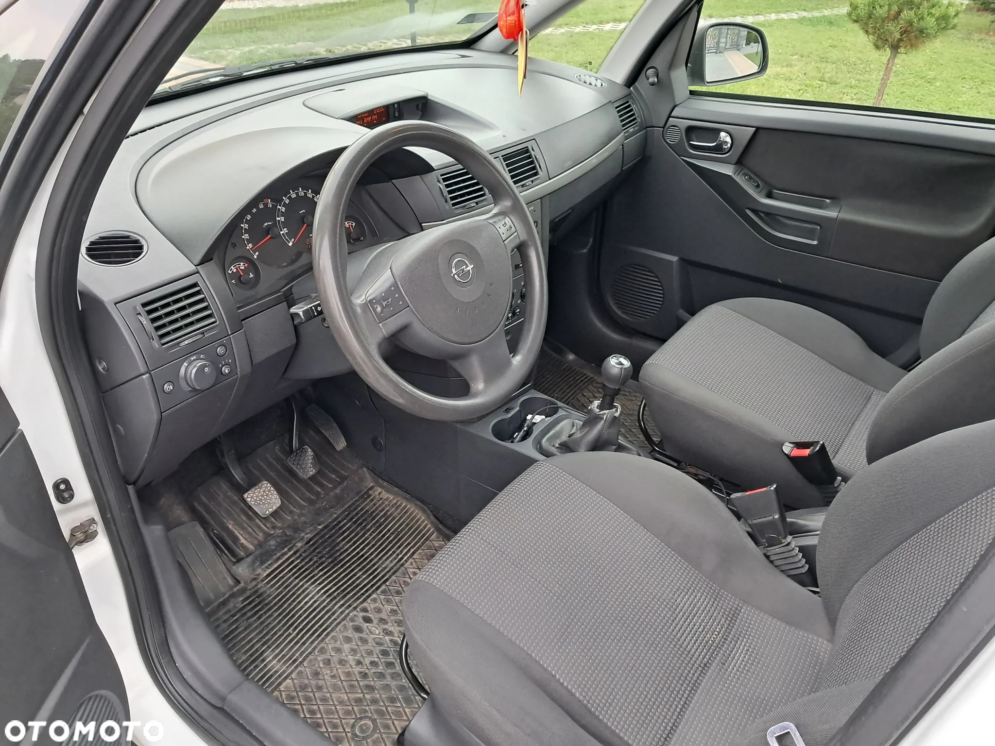 Opel Meriva - 9
