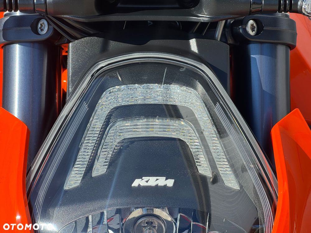 KTM Super Duke - 10