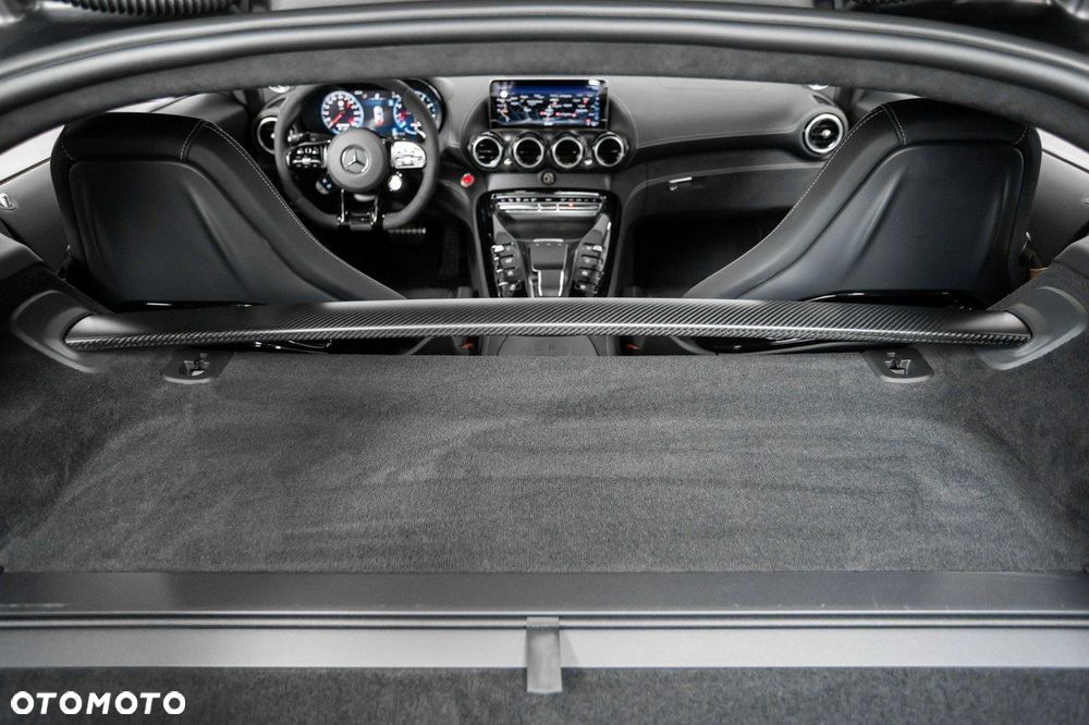 Mercedes-Benz AMG GT - 31