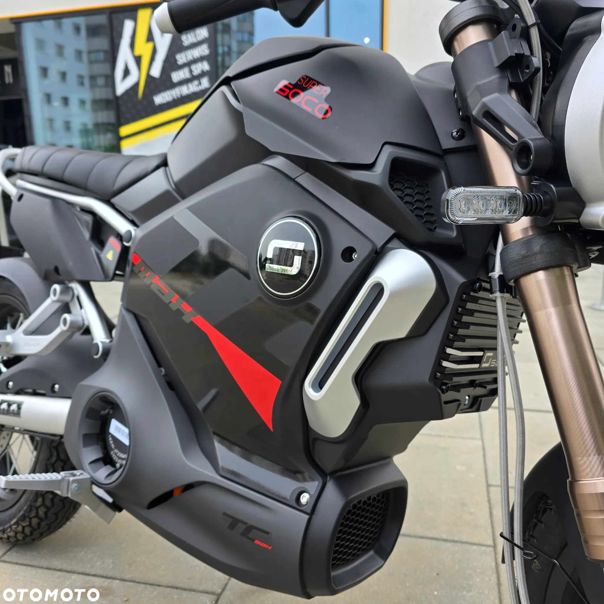 Super Soco TC MAX - 8