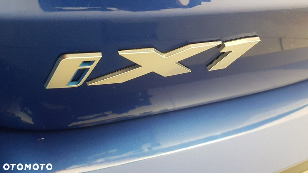 BMW iX1 - 14