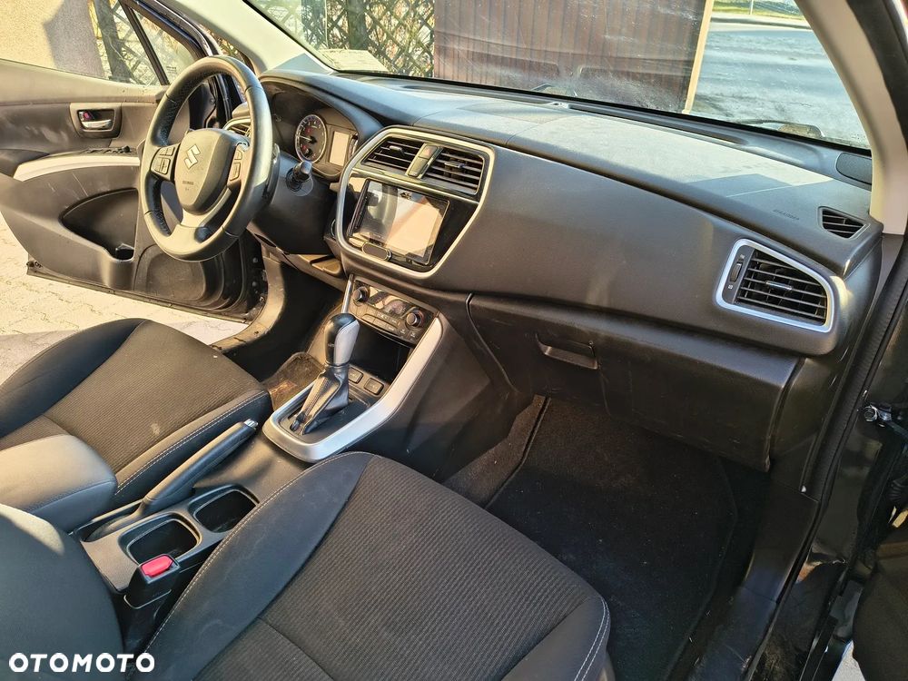 Suzuki SX4 S-Cross - 18