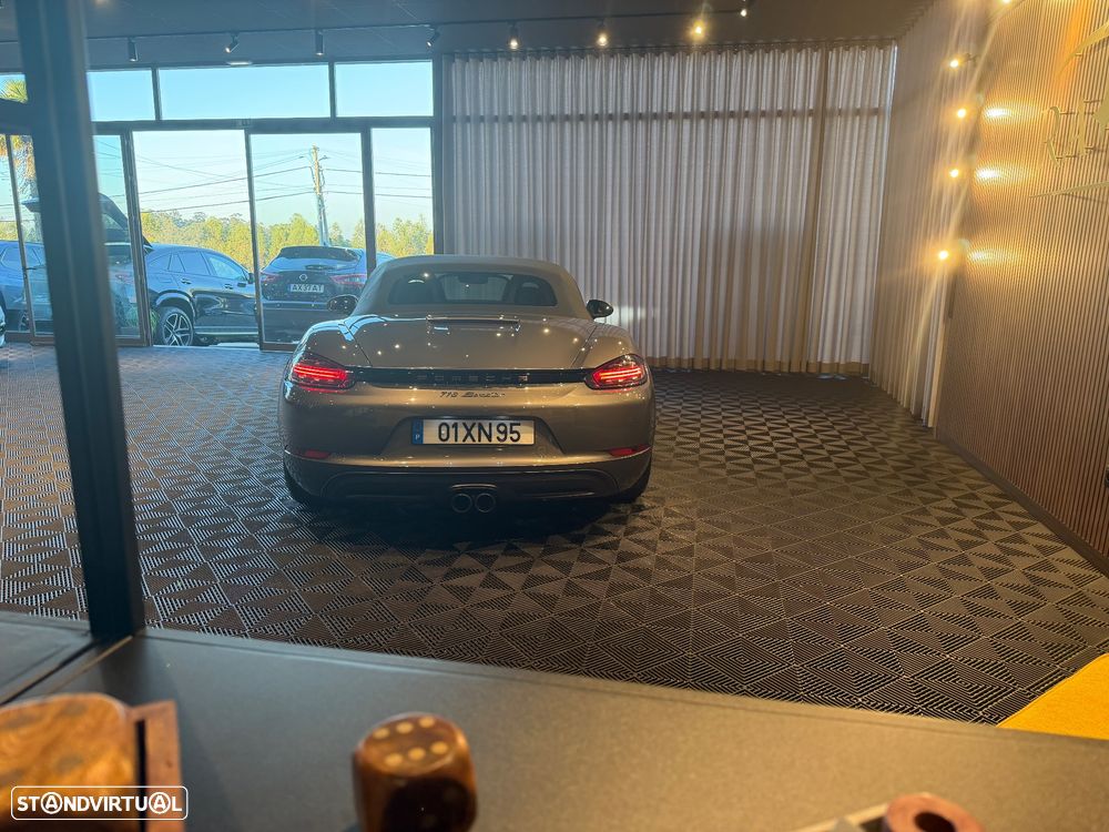 Porsche 718 Boxster 2.0 T PDK - 5