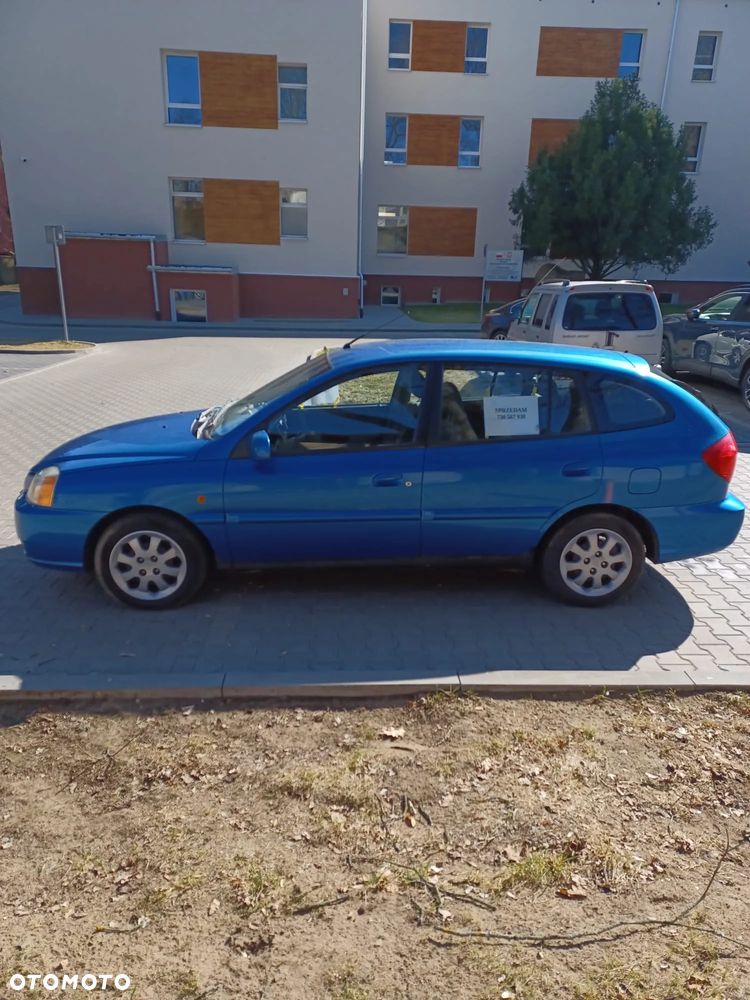 Kia Rio 1.5 GLX - 6