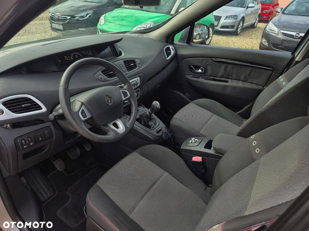 Renault Scenic 1.5dCi TomTom Edition - 24