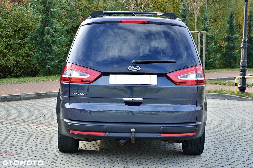 Ford Galaxy 2.0 TDCi Titanium - 18