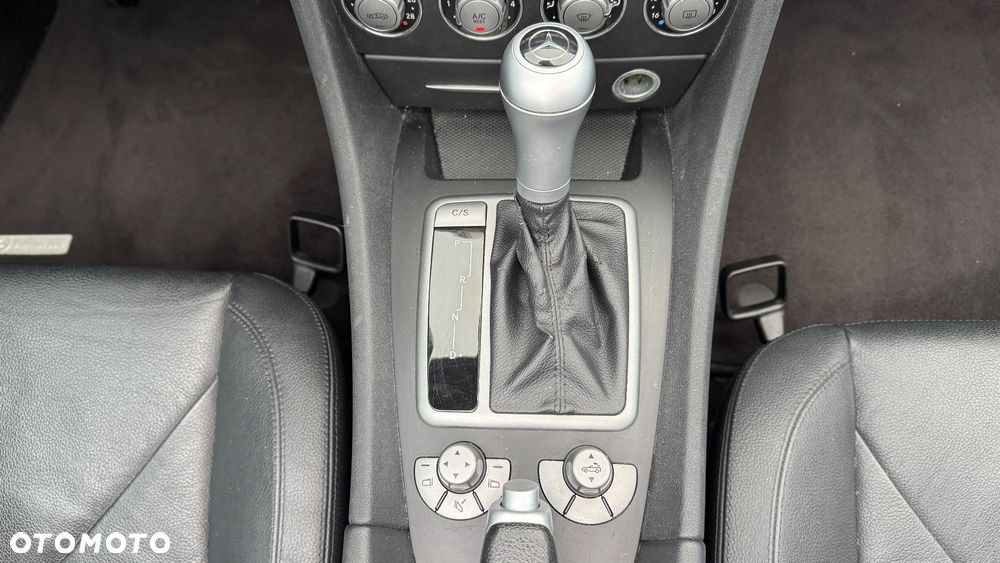 Mercedes-Benz SLK - 10