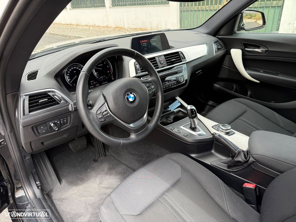 BMW 116 d Aut. Sport Line — fotografia 12