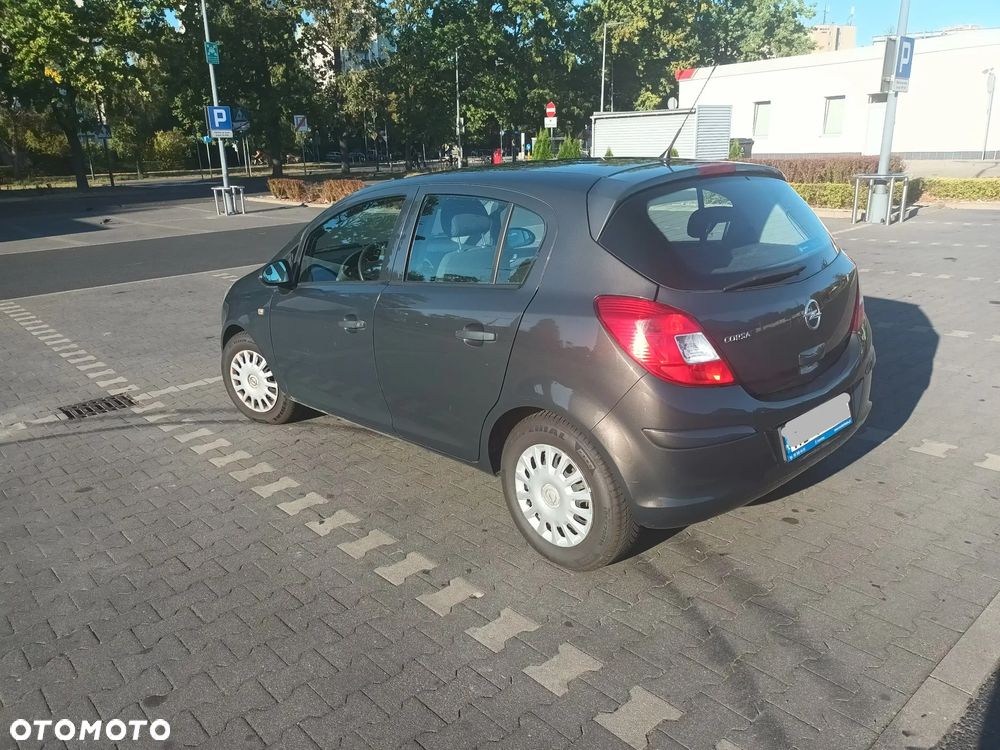 Opel Corsa 1.2 16V Edition / Active - 2
