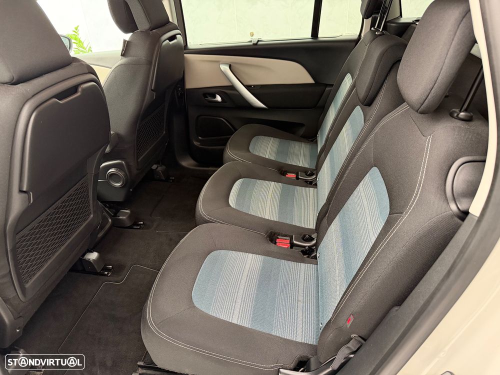 Citroën C4 Grand Picasso - 26