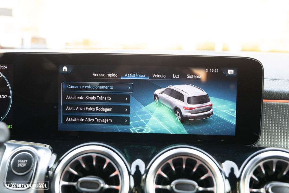 Mercedes-Benz EQB 300 4Matic AMG Line - 32