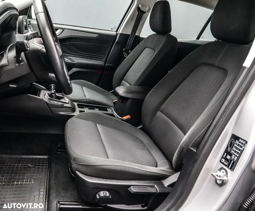 Ford Focus 1.5 EcoBlue Titanium - 13