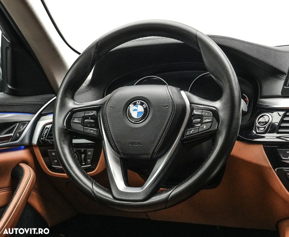 BMW Seria 5 520d EfficientDynamics Edition AT - 17
