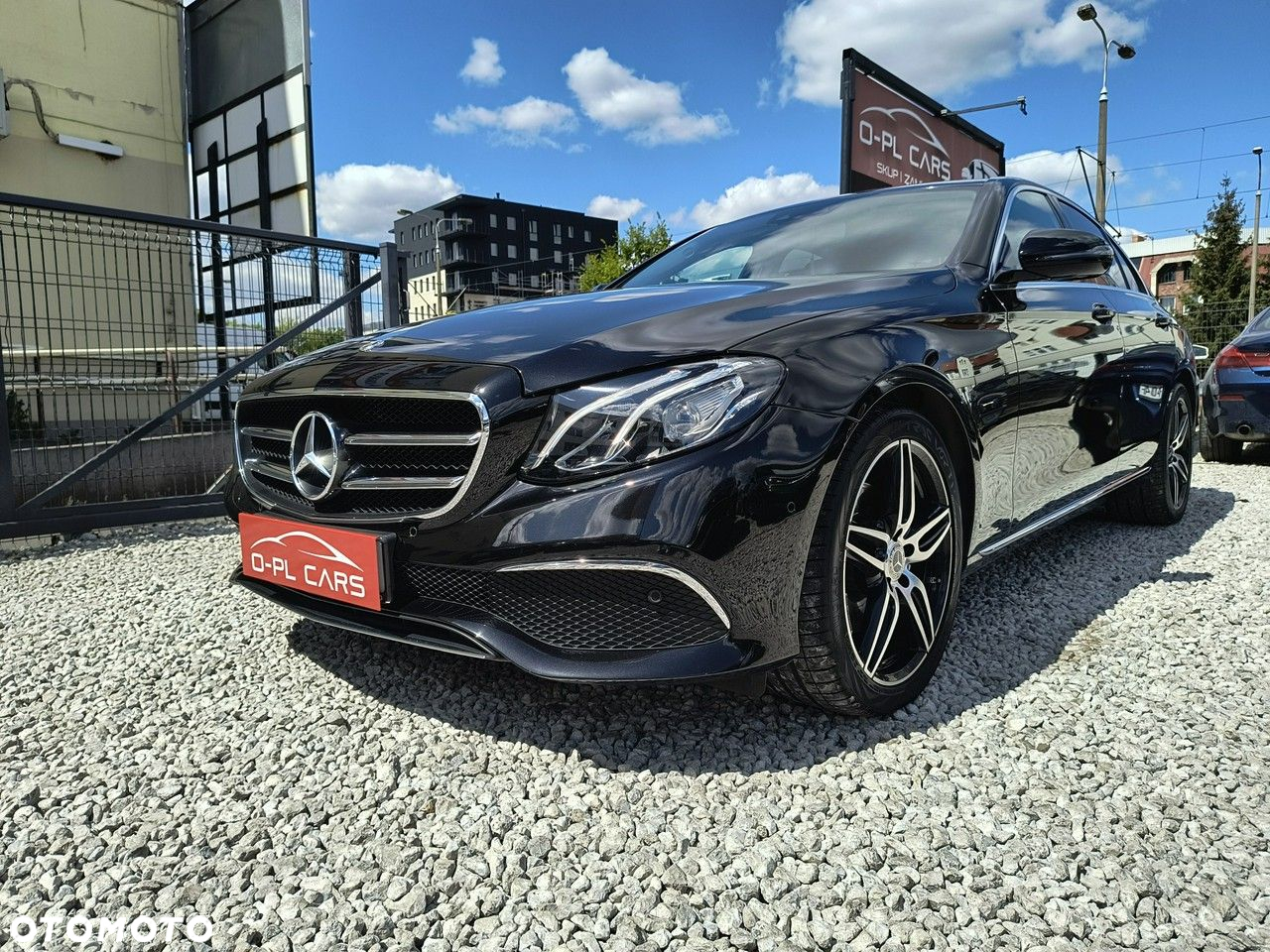 Mercedes-Benz Klasa E - 31