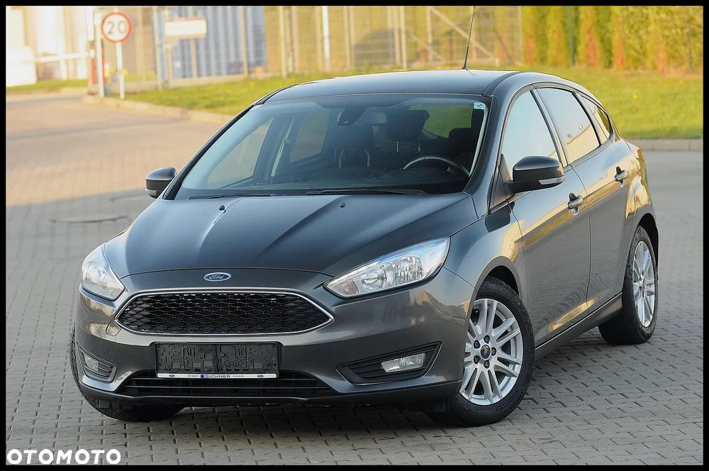 Ford Focus - 1
