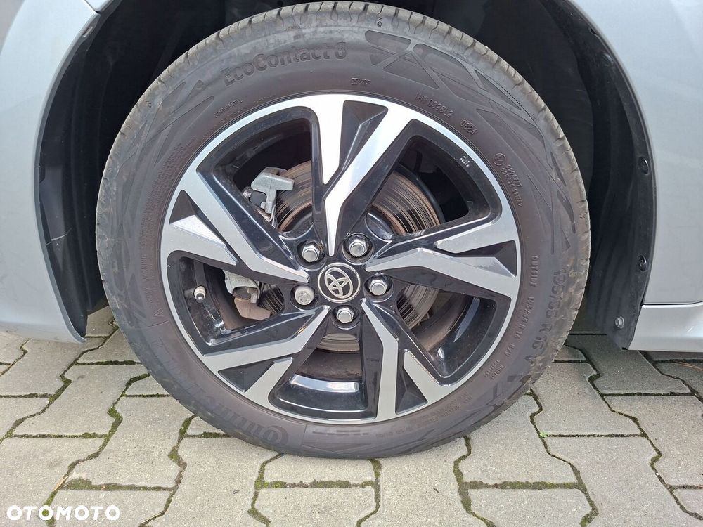 Toyota Yaris Hybrid 1.5 Style - 17