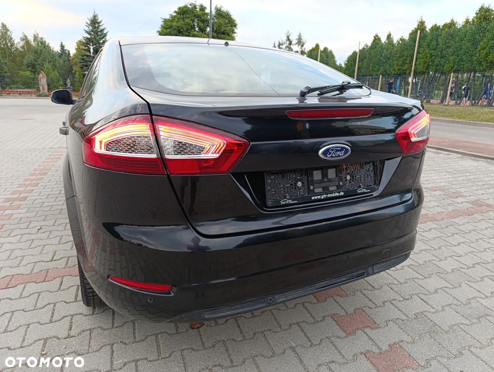 Ford Mondeo 1.6 Gold X Plus - 33