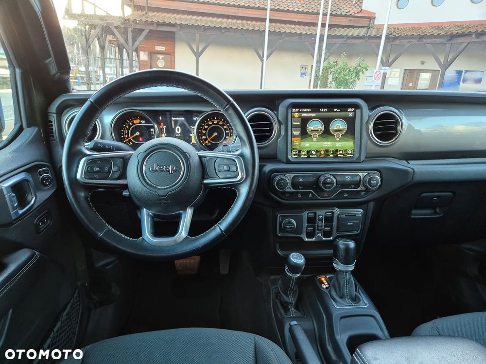 Jeep Wrangler Unlimited GME 2.0 Turbo Sahara - 5