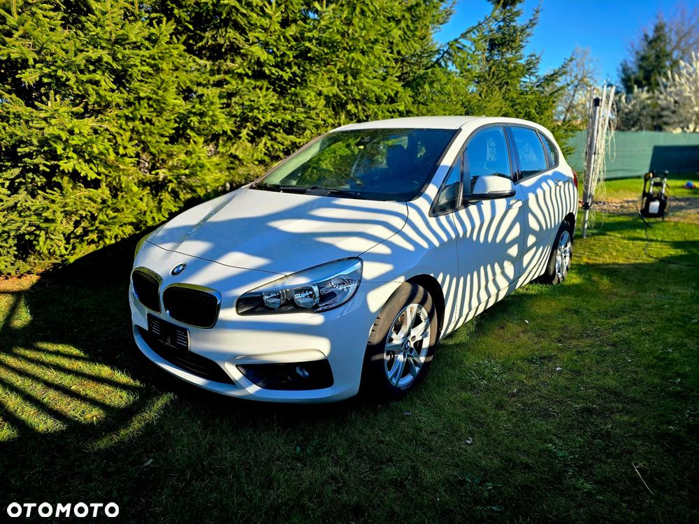 BMW Seria 2 216d - 1