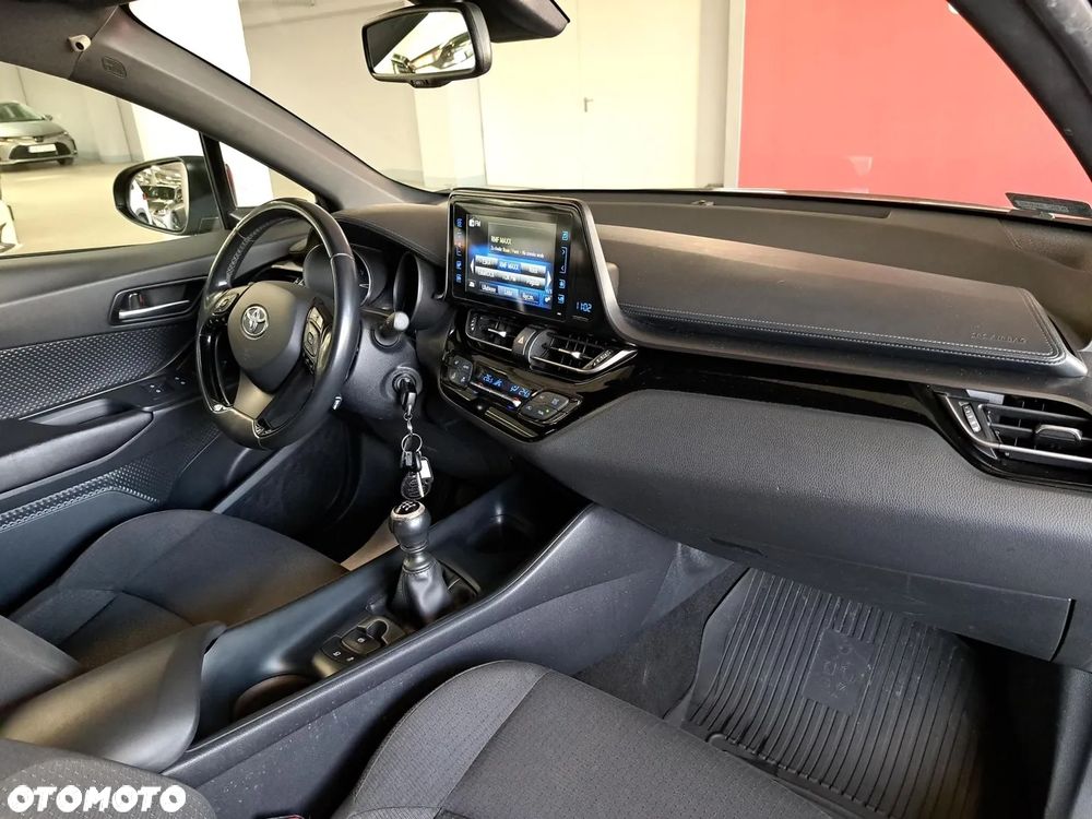 Toyota C-HR 1.2 Turbo Style - 8